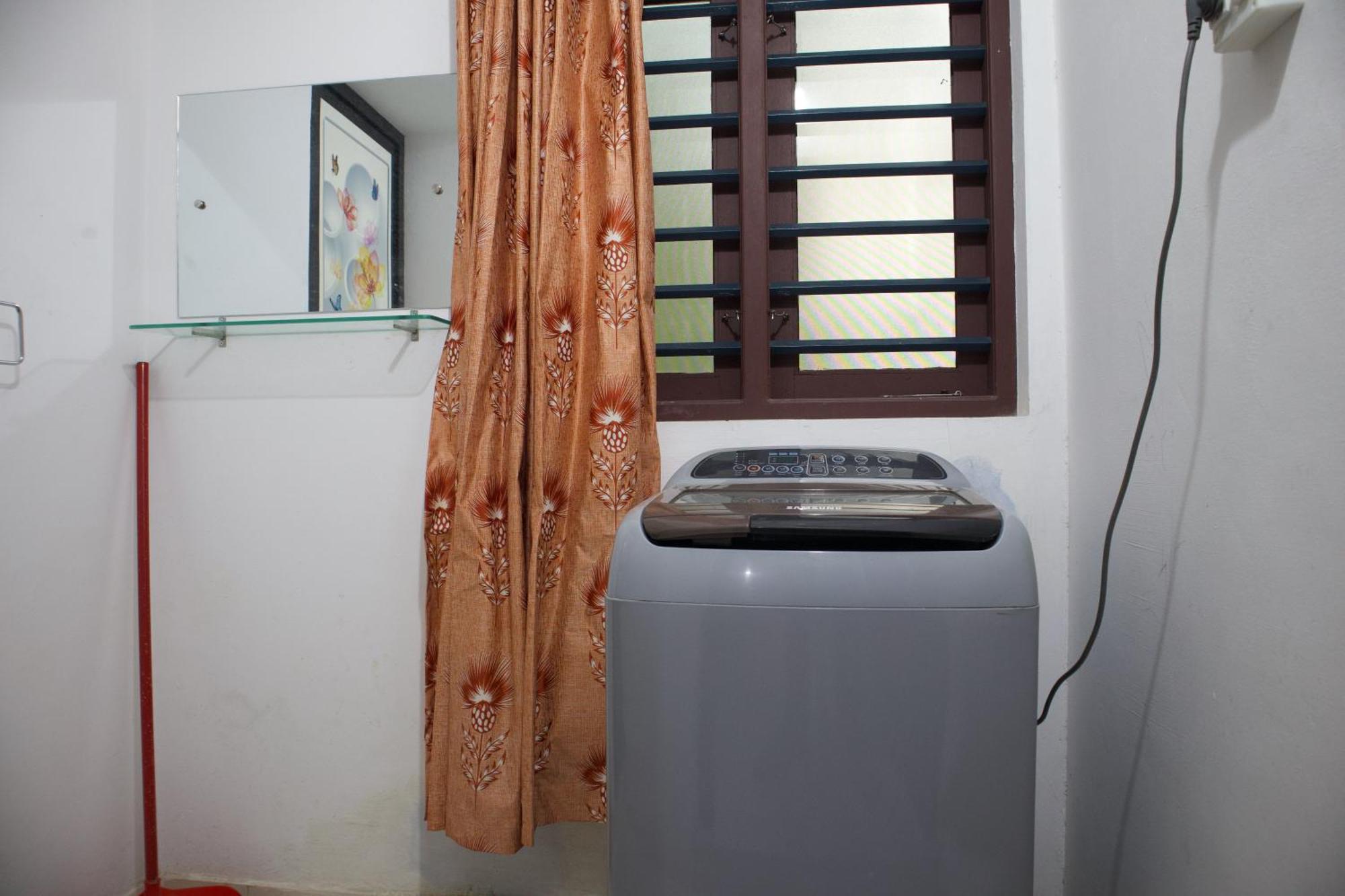 Ambili Riverfront Villa With Party Hall Irimbranallur Ngoại thất bức ảnh